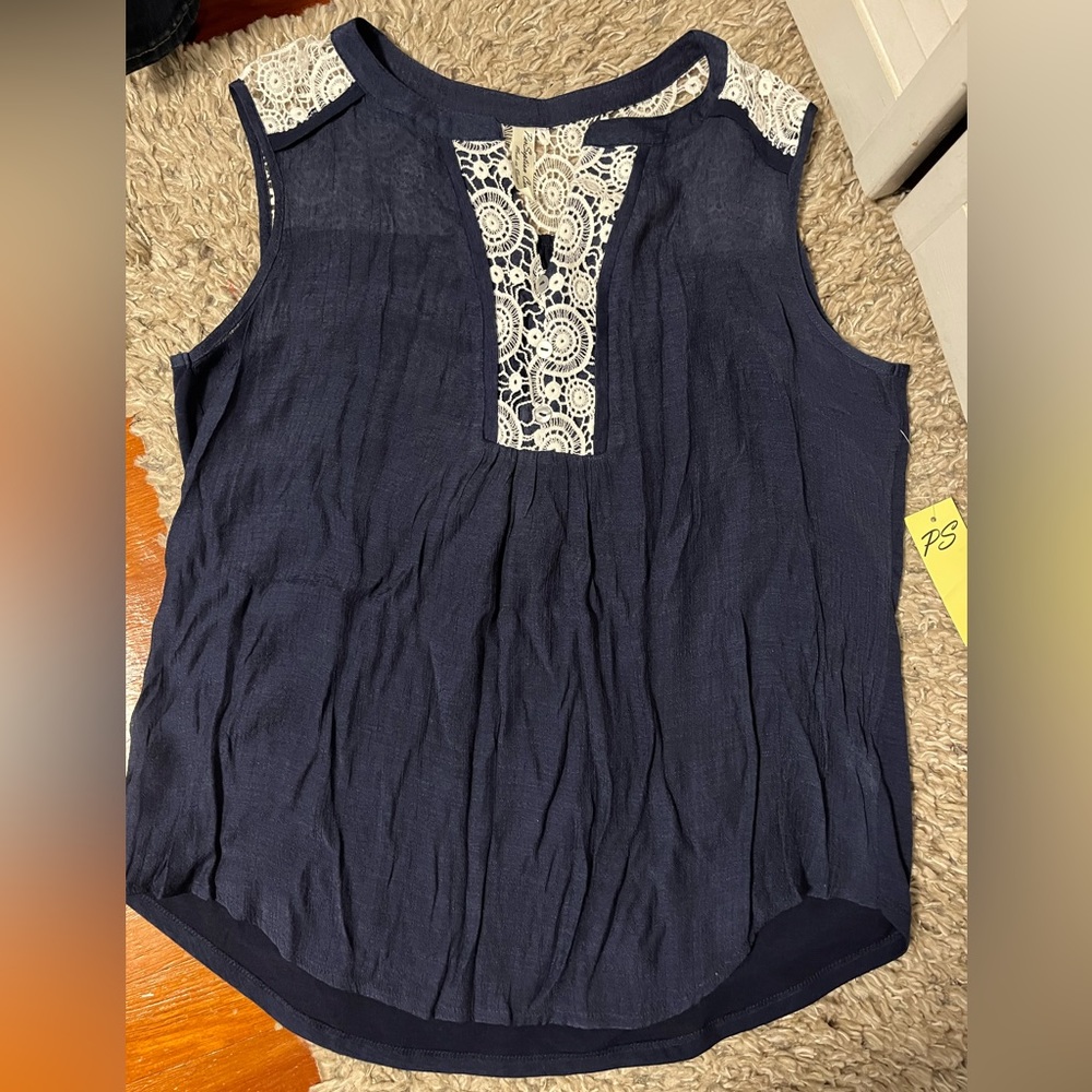 Perseption Concept Women shirt Large
